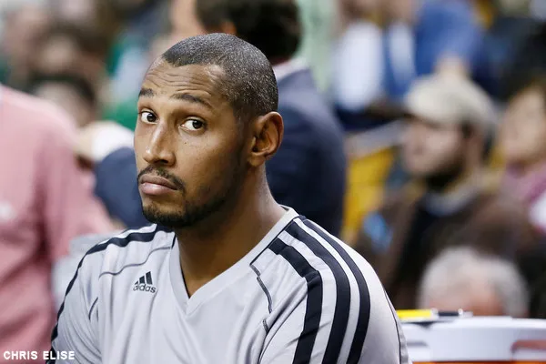 NBA: NOV 21 Spurs at Celtics