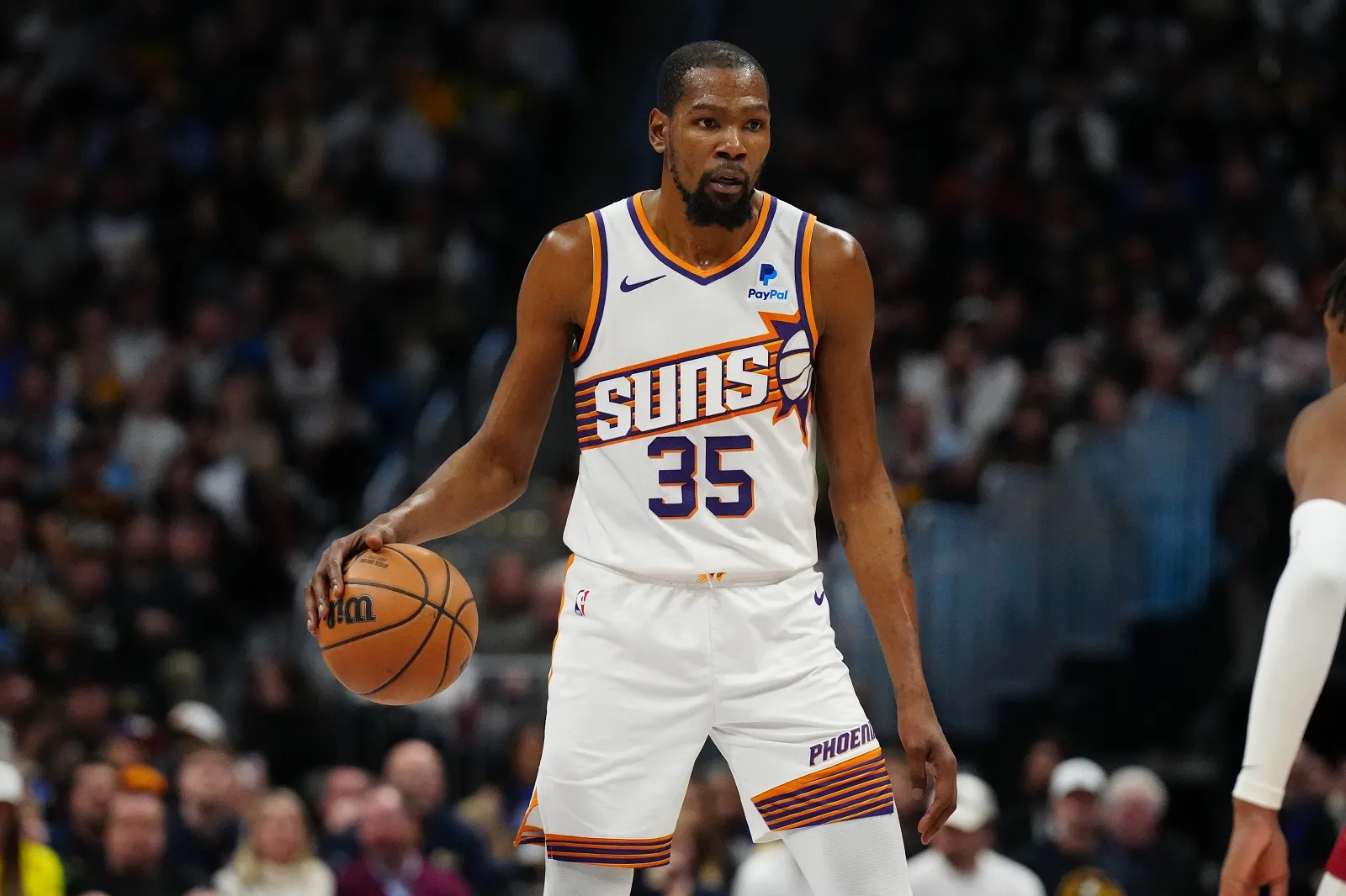 Kevin Durant (Suns) contre les Nuggets