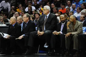 Phil Jackson aura bientôt sa statue devant la salle des Lakers