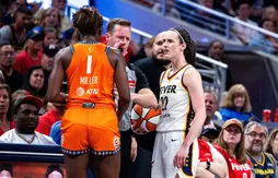 Caitlin Clark n’est plus qu’à une faute technique de la suspension