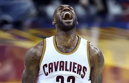 Le Top 5 de la nuit : LeBron James explose le cercle !