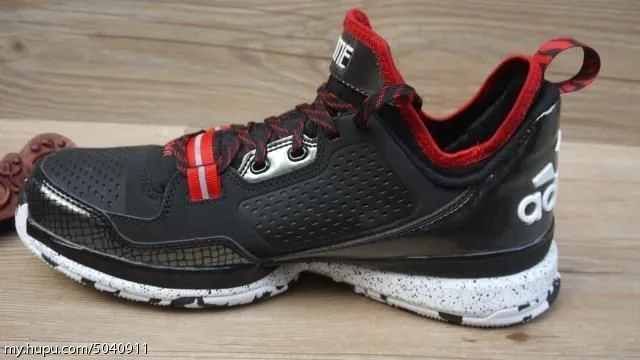 adidas-d-lillard-1-black-red-02