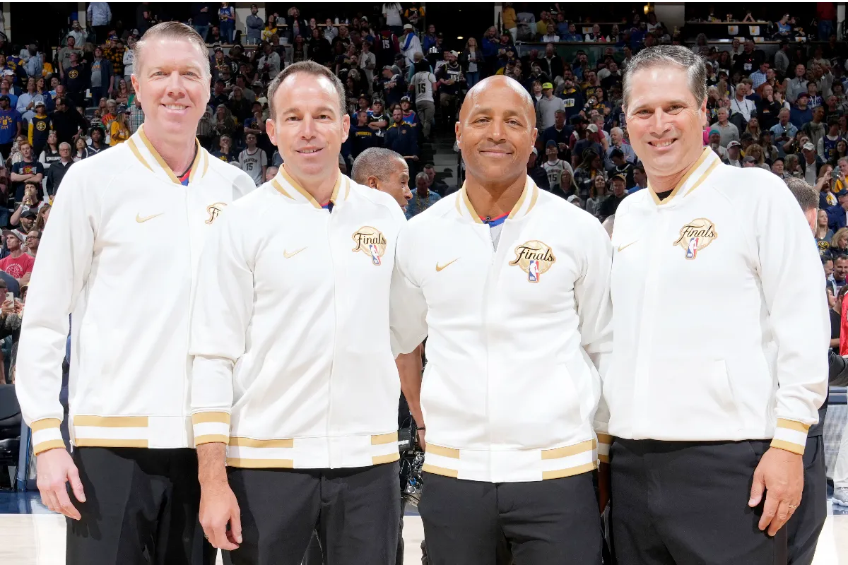 Les arbitres lors des Finals NBA