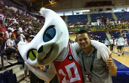 Interviewer la mascotte du Mondial : une mission impossible