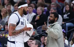 Anthony Davis sort encore sur blessure