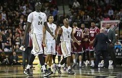 Tacko Fall – Zion Williamson : le combat de poids lourds !