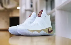 Nike : encore des nouveaux coloris pour Kyrie Irving et Draymond Green