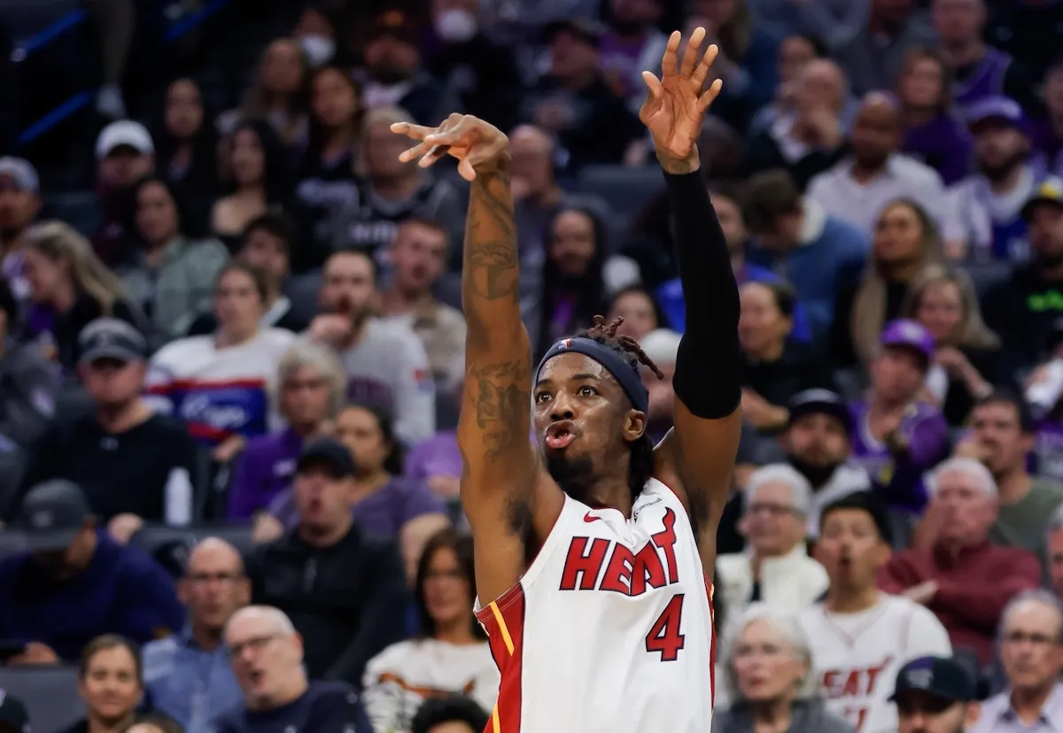 Delon Wright