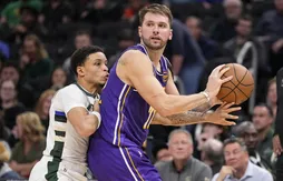 Luka Doncic et les Lakers en démonstration à Milwaukee !