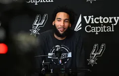 Julian Champagnie prend feu, les Spurs soufflent sur les braises