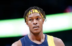 Myles Turner travaille avec Kevin McHale pour s’améliorer poste-bas