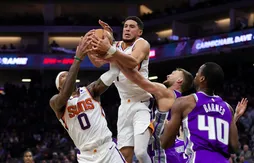 Devin Booker (44 points) et les Suns arrachent une cinquième victoire de suite à Sacramento