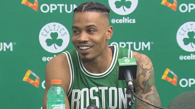 Gerald Green prend son mal en patience...