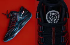 Face aux Spurs, Kevin Durant portait la version PSG de la KD 18 !