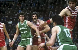 Le 18 juin 1985, les Hawks draftent Arvydas Sabonis… pour rien