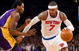 Les Knicks dominent les Lakers mais perdent Carmelo Anthony