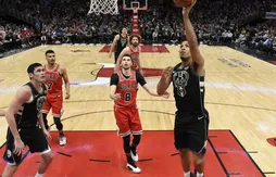 Sans Giannis Antetokounmpo, les Bucks mettent fin à la belle série de Chicago