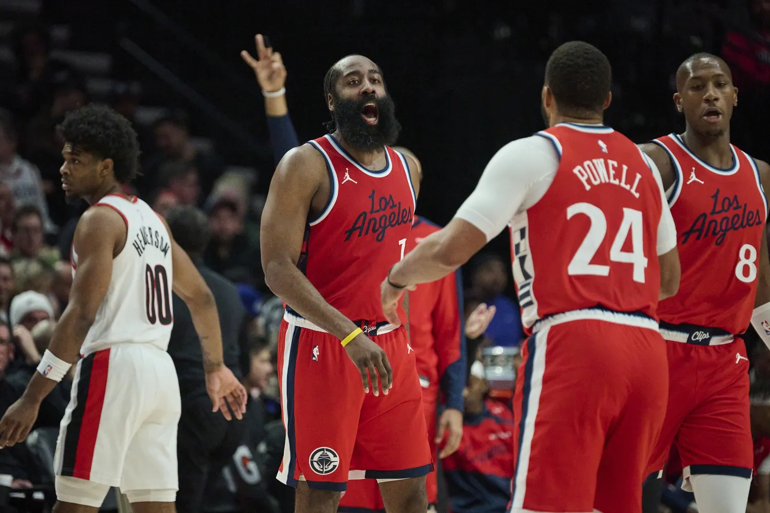 clippers blazers