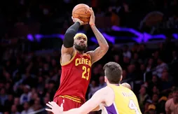 LeBron James n’oublie pas le shoot à 3-points