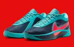 La Giannis Freak 6 “L+M” reste en famille