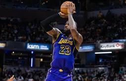 Comment LeBron James est-il devenu plus adroit que Stephen Curry à 3-points ?
