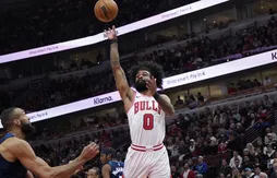 Les Wolves s’écroulent face aux Bulls de Coby White