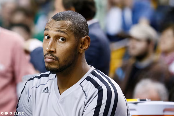NBA: NOV 21 Spurs at Celtics