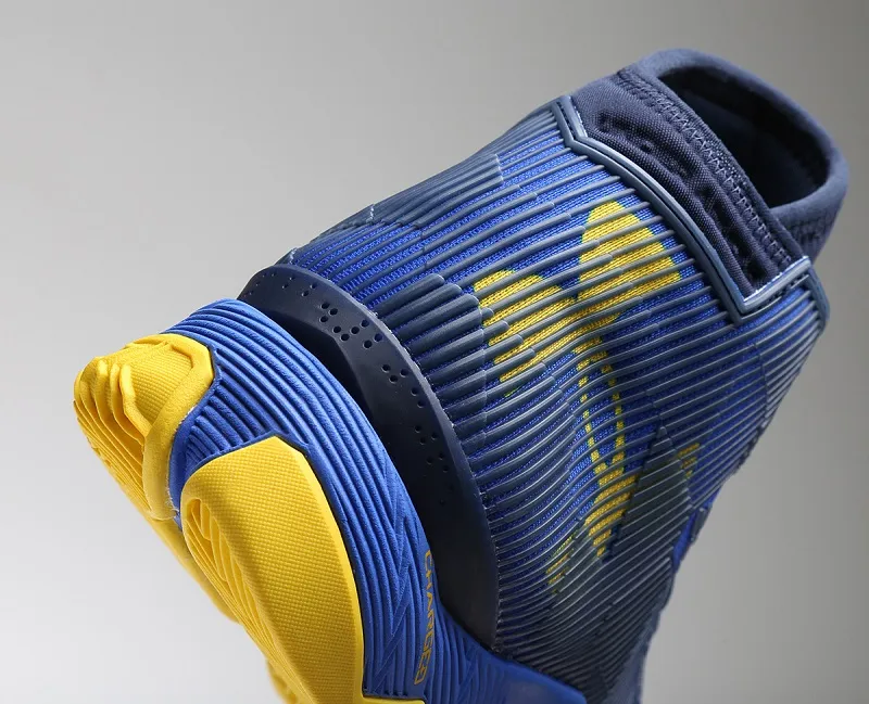 curry2-5-talon
