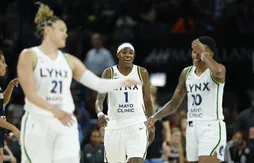 Natasha Howard et Kayla McBride refroidissent Chicago