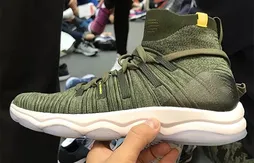Li-Ning se met au tissu sur son nouveau modèle