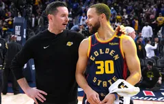 Comme Victor Wembanyama et Chris Paul, Stephen Curry a offert son maillot aux enfants de JJ Redick