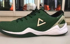 Peak : Matthew Dellavedova dévoile son modèle signature