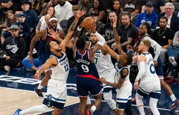 « Hé, une bagarre » entre les Clippers et les Wolves