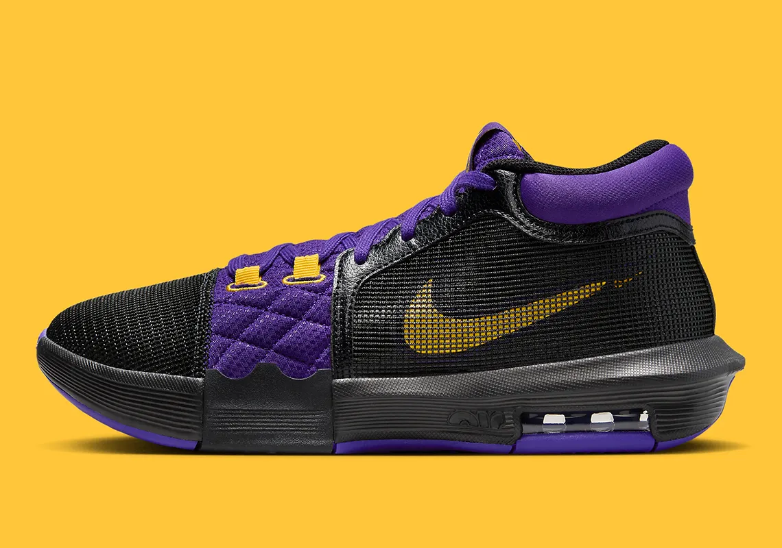 LeBron Witness 8