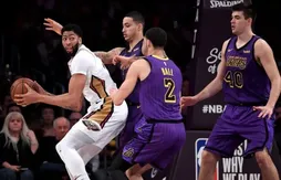 Anthony Davis privé de quatre quarts