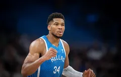 Giannis Antetokounmpo : “Ici, nous représentons notre histoire, dix millions de Grecs”