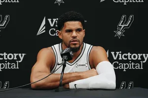 Tobias Harris, la pièce manquante des Spurs ?