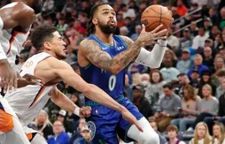 Frustré face aux Suns, D’Angelo Russell a préféré rester à l’écart de ses coéquipiers