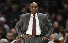 Larry Drew “très déçu” que les Cavaliers n’aient pas encore changé son contrat