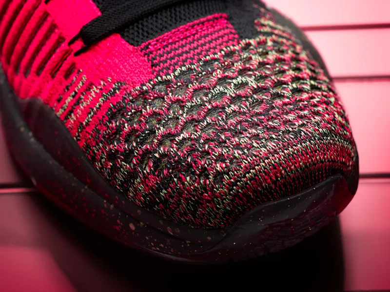 15-600_Nike_Holiday_Kobe_10_Detail_B-01_50824