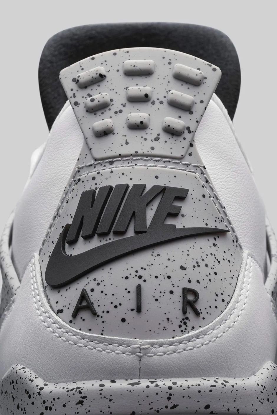 air-jordan-4-retro-cement-4