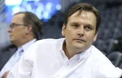 Dennis Lindsey toujours dans le viseur des Pistons ?