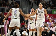 Janelle Salaün porte les Valkyries avec son record en WNBA !