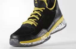 Une collaboration entre Adidas et Oaklandish sur la Lillard 1