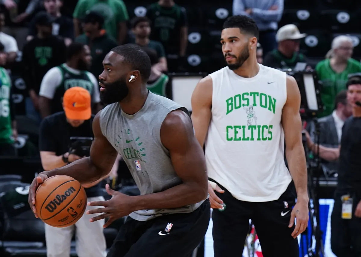 Jayson Tatum et Jaylen Brown
