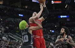 Le MVP de la nuit | Nikola Vucevic martyrise les Spurs