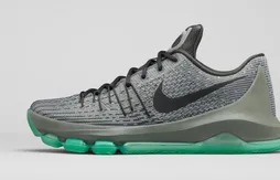 Kevin Durant dévoile la superbe KD 8 “Hunt’s Hill Night”