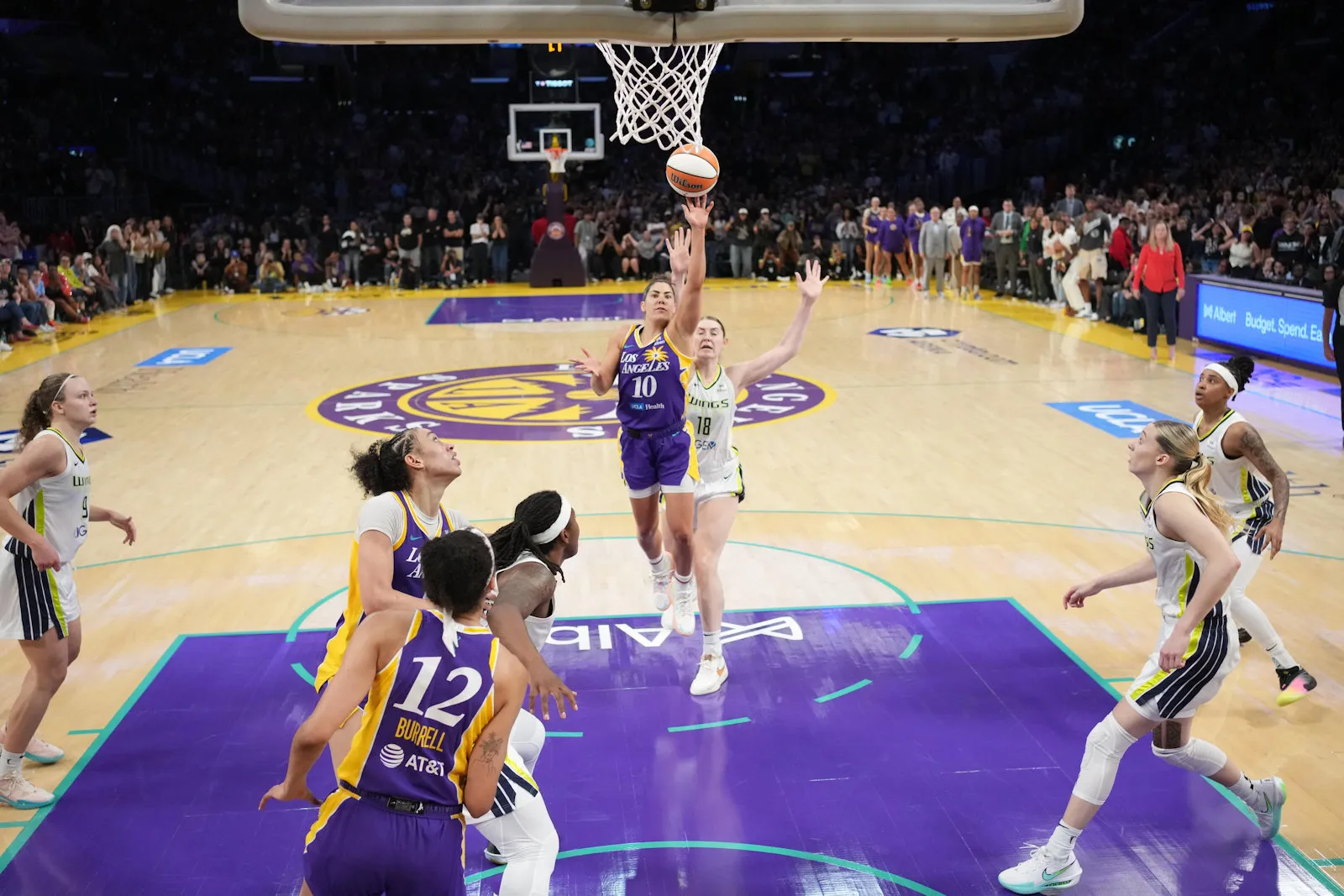 kelsey plum