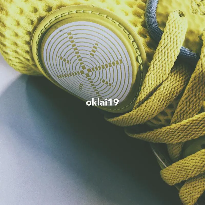 li-ning-way-of-wade-5-yellow-volt-6_oa4vlv