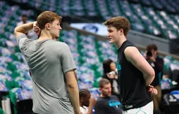 Cooper Flagg claque 7 000 dollars pour des cartes rookie de Kon Knueppel !